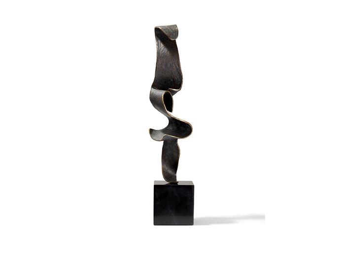Bronz Fold Sculpture 
